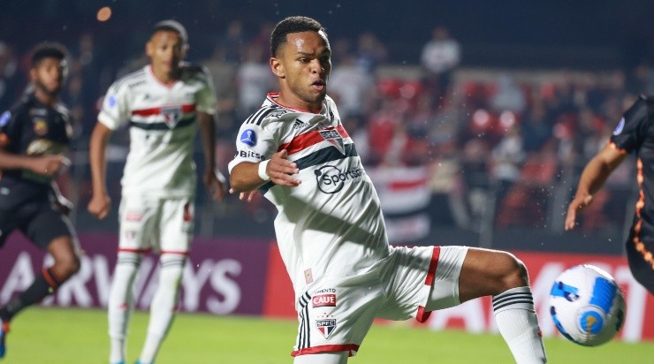 Foto: Marcello Zambrana/AGIF - Juan se destacou na base do Tricolor. Foto: Marcello Zambrana/AGIF - Juan se destacou na base do Tricolor.