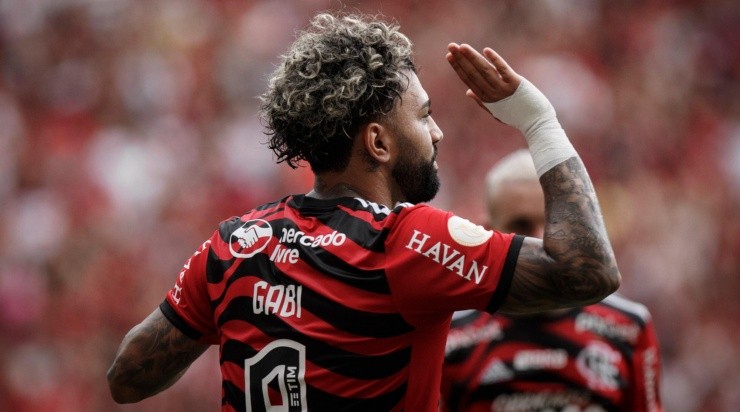 Foto: João Gabriel Alves/AGIF - Gabigol passará a vestir a camisa 10 em 2023.