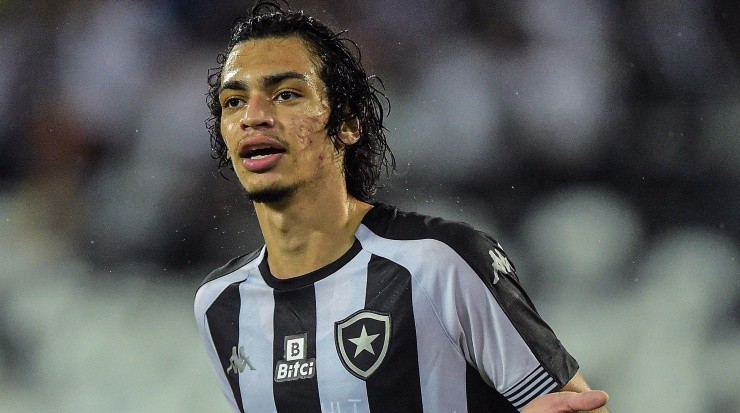 Foto: Thiago Ribeiro/AGIF - Matheus Nascimento não vai viajar com a delegação para Londres