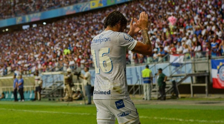 Foto: Jhony Pinho/AGIF - Semelhança entre sheik e Ricardo Goulart foi apontada por torcedores