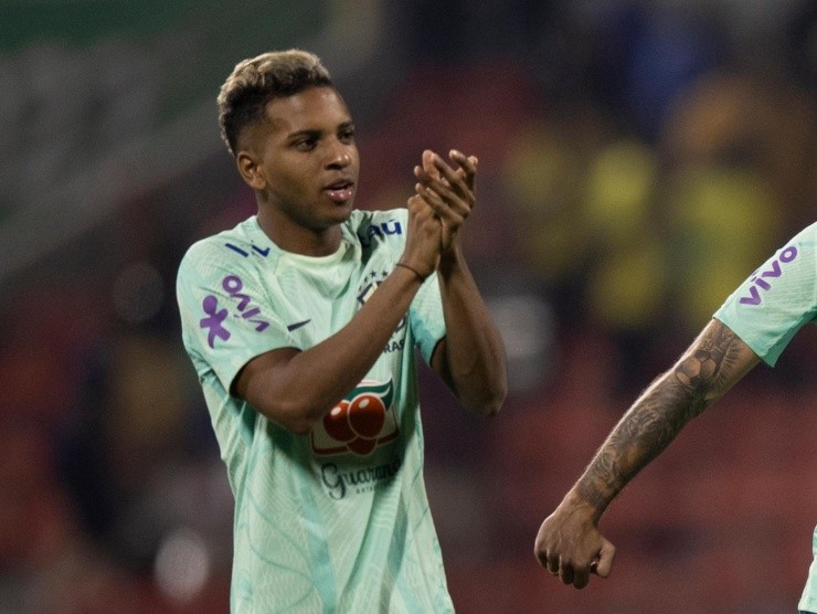 Foto: Lucas Figueiredo/CBF - Rodrygo chegou a treinar na função de Neymar na Seleção