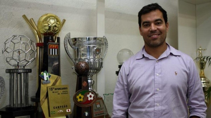 Foto: João Paulo Sampaio, o coordenador das categorias de base do Palmeiras (Foto: Divulgação/SE Palmeiras).