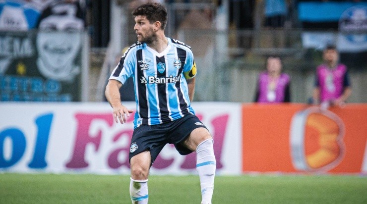 Foto: Maxi Franzoi/AGIF - O zagueiro quer ouvir a contraproposta do Grêmio Foto: Maxi Franzoi/AGIF - O zagueiro quer ouvir a contraproposta do Grêmio