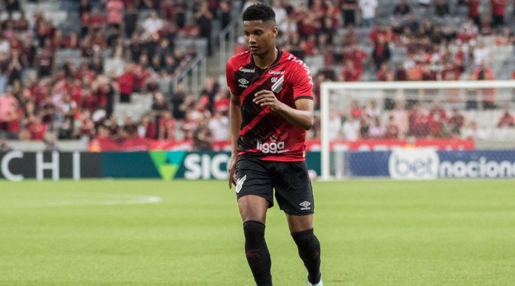 Robson Mafra/AGIF - Abner no Furacão. 