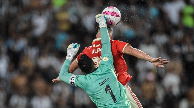 Foto: Thiago Ribeiro/AGIF - Gatito em ação diante do Internacional.