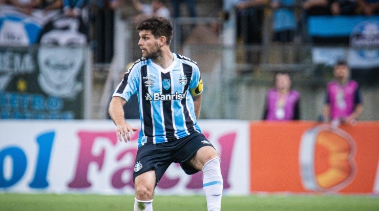 Kannemann está na mira do Santos