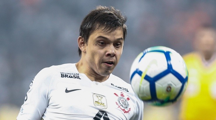 Foto: Marcello Zambrana/AGIF - Romero vai vestir novamente as cores do Timão.