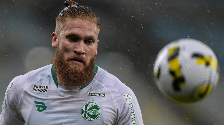 Foto: Thiago Ribeiro/AGIF - Pitta: atacante ficou distante do Grêmio