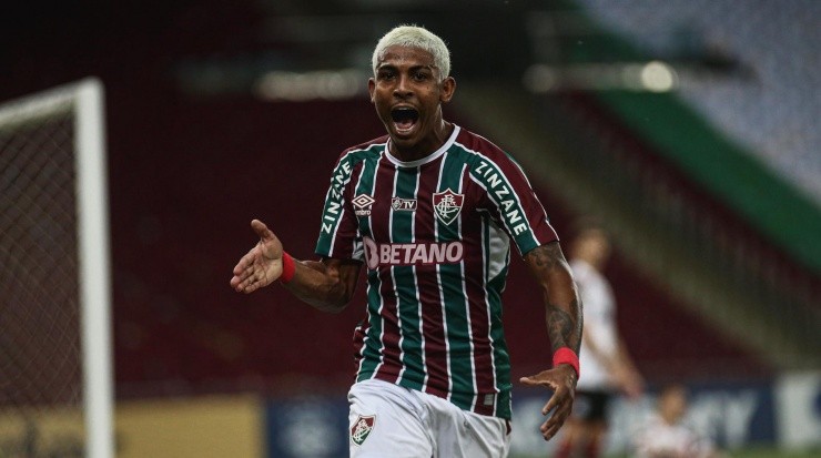 John Kennedy deve ser emprestado pelo Fluminense em 2023. Foto: Lucas Merçom/ Fluminense
