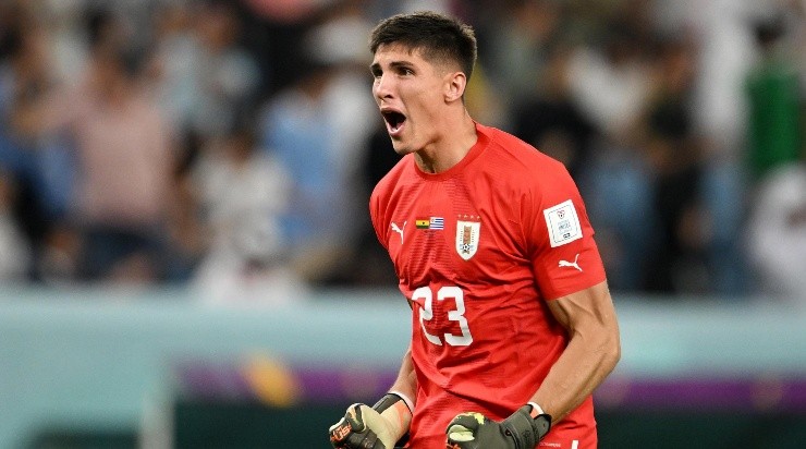 Foto: Clive Mason/Getty Images/Catar - Sérgio Rochet: goleiro foi destaque por Uruguai Foto: Clive Mason/Getty Images/Catar - Sérgio Rochet: goleiro foi destaque por Uruguai