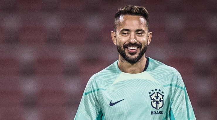 Foto: Pedro Martins/AGIF - Ex-Corinthians é uma opção para Tite na LE.