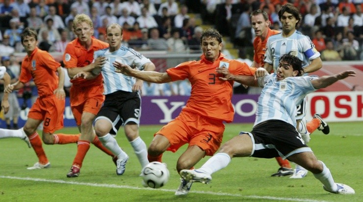 Foto: Ben Radford/Getty Images - Na Copa do Mundo da Alemanha, as duas seleções não tiraram o zero do placar