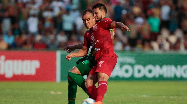 Foto: Caio Falcão/AGIF - Matheus em ação na final da Série C de 2019