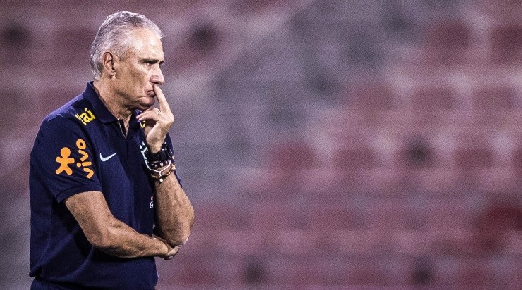 Foto: Pedro Martins/AGIF - Tite foi muito criticado após a eliminação do Brasil.