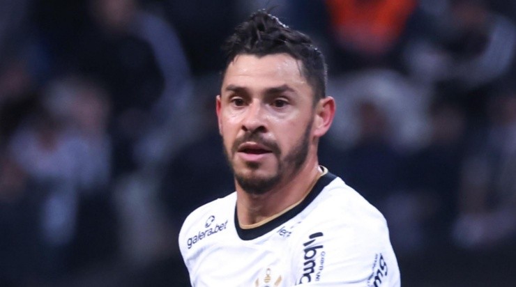 Foto: Marcello Zambrana/AGIF - Giuliano é um dos que tem contrato apenas até o fim de 2023.