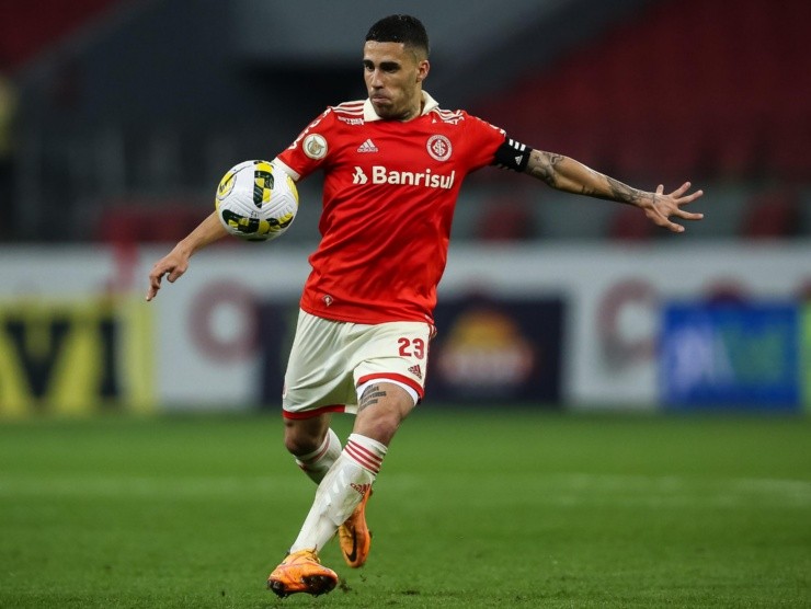 Pedro H. Tesch/AGIF – Gabriel atuando com a camisa do Internacional