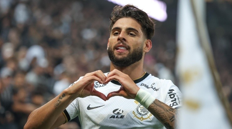 Foto: Marcello Zambrana/AGIF - Yuri já confirmou que quer permanecer no Corinthians.