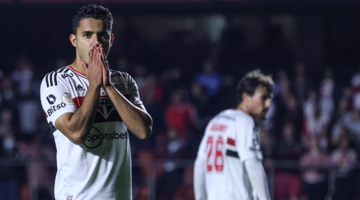 Foto: Marcello Zambrana/AGIF - André Anderson: meia não permanecerá no São Paulo Foto: Marcello Zambrana/AGIF - André Anderson: meia não permanecerá no São Paulo