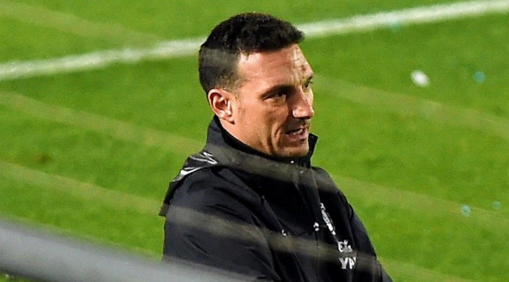 Foto: FotoBaires/AGIF - Scaloni foi citado por Duílio.