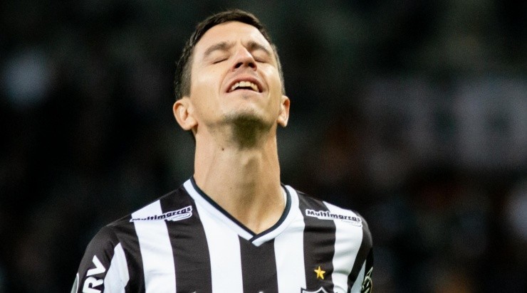 Foto: Fernando Moreno/AGIF - Nacho não será jogador do Flamengo.