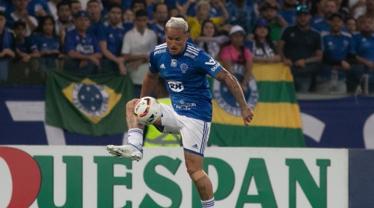 Foto: Fernando Moreno/AGIF - Torcedores acreditam que Edu será um dos artilheiros do Campeonato Brasileiro de 2023