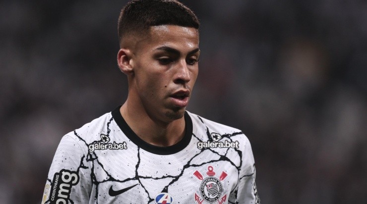 Foto: Ettore Chiereguini/AGIF - Gabriel Pereira foi vendido pelo Corinthians ao Grupo City neste ano
