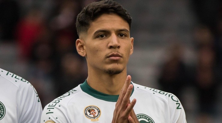 Robson Mafra/AGIF - Caetano no Goiás.