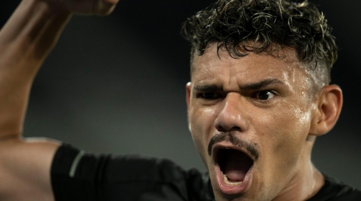 Foto: Jorge Rodrigues/AGIF - Tiquinho Soares: atacante se destacou pelo Botafogo Foto: Jorge Rodrigues/AGIF - Tiquinho Soares: atacante se destacou pelo Botafogo