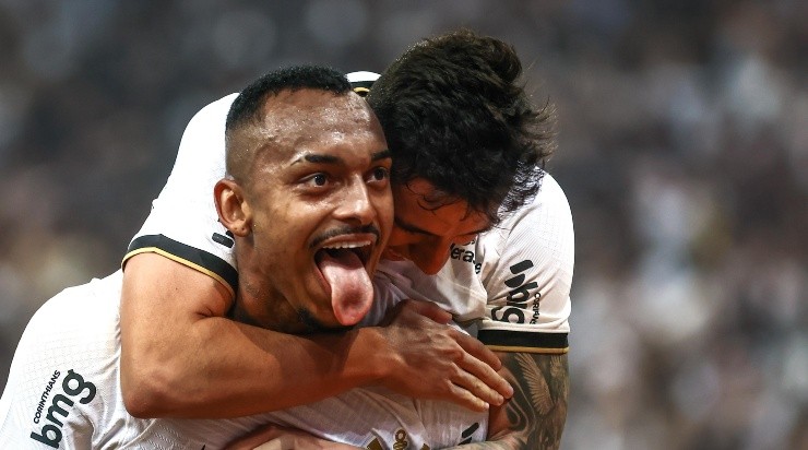 Marcello Zambrana/AGIF Raul Gustavo no Timão. Marcello Zambrana/AGIF Raul Gustavo no Timão.