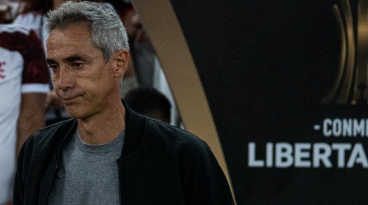 Foto: Thiago Ribeiro/AGIF - Passagem de Paulo Sousa pelo Flamengo acabou sendo traumática