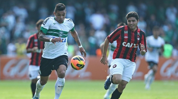 Foto: Heuler Andrey/AGIF - Júnior Urso volta ao Coritiba após nove anos