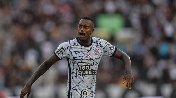 Foto: Thiago Ribeiro/AGIF - Raul Gustavo estava quase fechado com o Cruzeiro, mas será jogador do Bahia