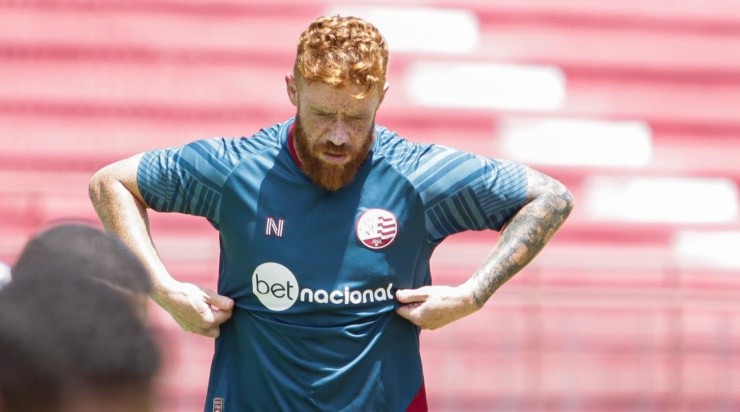 Foto: Rafael Vieira/AGIF - Souza entrou no segundo tempo no amistoso contra o ASA.