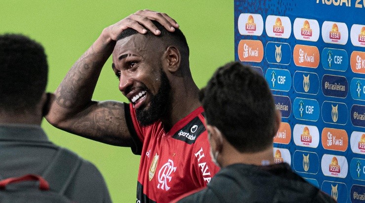 Jorge Rodrigues/AGIF - Gerson no Flamengo. 