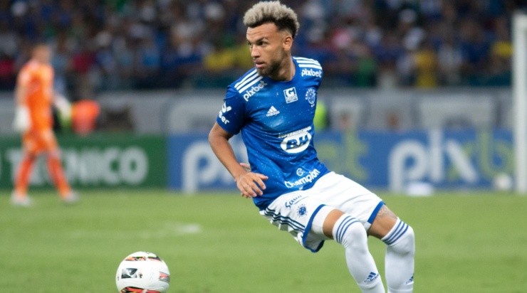 Foto: Fernando Moreno/AGIF - Jajá: atacante atuou pelo Cruzeiro em 2022 Foto: Fernando Moreno/AGIF - Jajá: atacante atuou pelo Cruzeiro em 2022