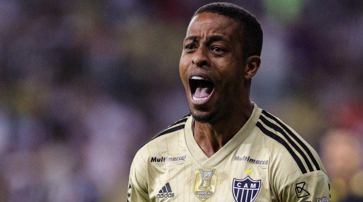 Foto: Gilson Junio/AGIF - Keno: ex-atacante do Atlético-MG era um sonho antigo do treinador