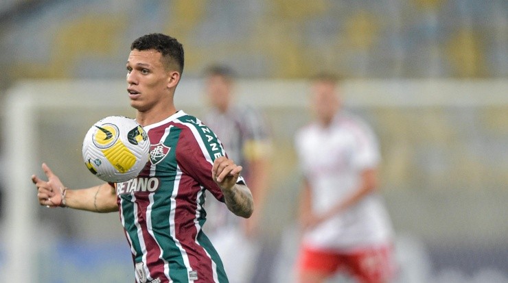 Thiago Ribeiro/AGIF - Calegari no Fluminense. Thiago Ribeiro/AGIF - Calegari no Fluminense.