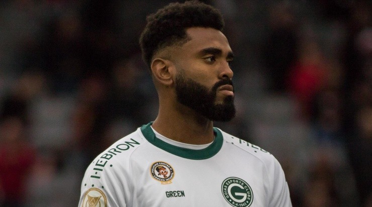 Foto: Robson Mafra/AGIF - Caio Vinicius: volante foi descartado pelo Colorado