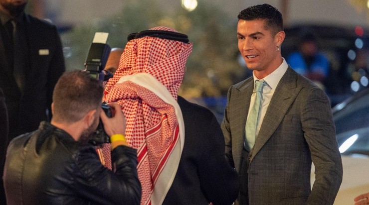 (Photo by Yasser Bakhsh/Getty Images) - Cristiano confirmou contatos do Brasil.