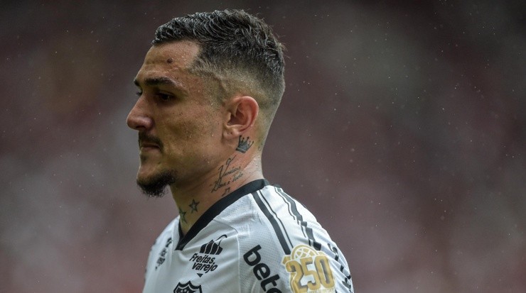 Vina revelou que funcionários do Fluminense pedem o seu retorno às Laranjeiras. Foto:Thiago Ribeiro/AGIF