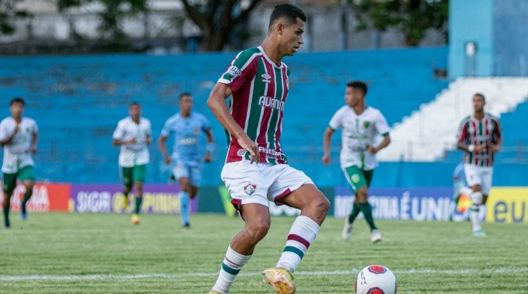Foto: Leonardo Brasil/Fluminense FC/Divulgação - Luan Brito: jovem do Flu está na mira da Europa