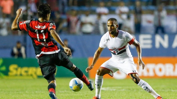 Foto: Marcello Zambrana/AGIF - Paquetá em ação na semifinal contra o SPFC. 