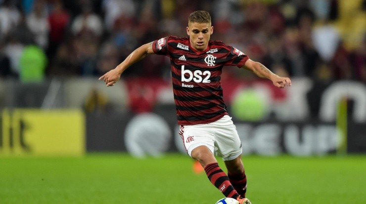Foto: Thiago Ribeiro/AGIF - Cuéllar foi jogador do Flamengo aqui no Brasil.