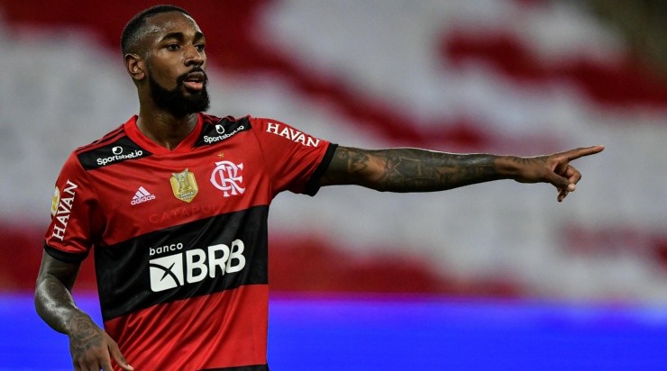 Foto: Thiago Ribeiro/AGIF - Gerson: meia está de volta ao Flamengo