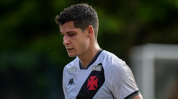 Foto: Thiago Ribeiro/AGIF - Matheus Barbosa pode pintar no Guarani