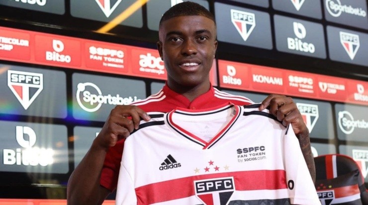 Foto: Rubens Chiri / SPFC - Méndez foi apresentado nesta quinta-feira (12).
