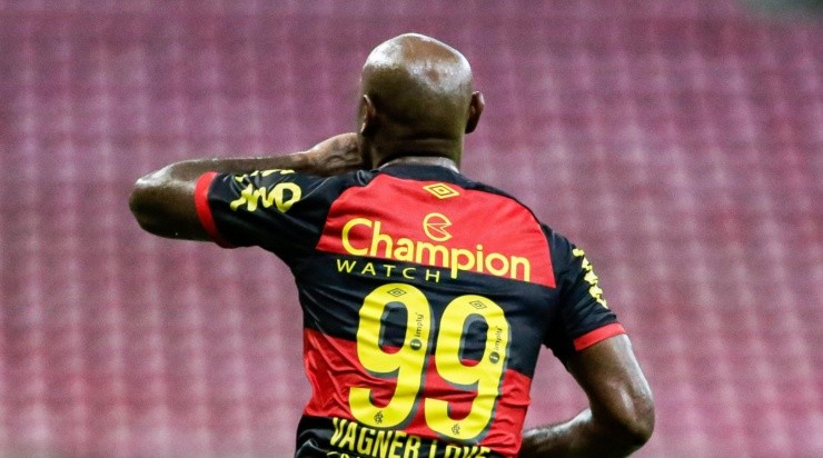 Vagner Love pode reestrear pelo Sport contra o Petrolina. Foto:Rafael Vieira/AGIF