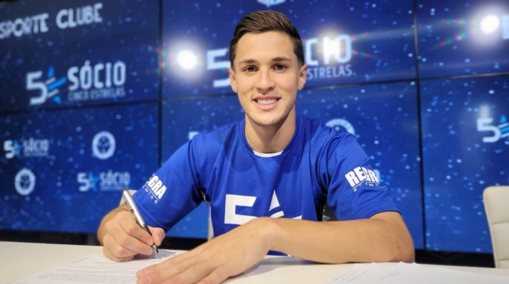 Foto: Marco A. Ferraz/Flickr oficial Cruzeiro - Mateus Vital reforça o Cruzeiro nesta temporada