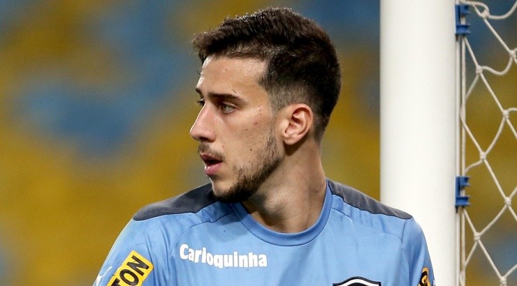 Matthew Stockman / Equipe / Getty Images - Helton Leite quando ainda atuava pelo Botafogo. 