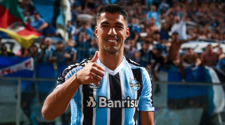 FOTO: LUCAS UEBEL/GREMIO FBPA - Suárez teve uma recepção calorosa no Imortal.